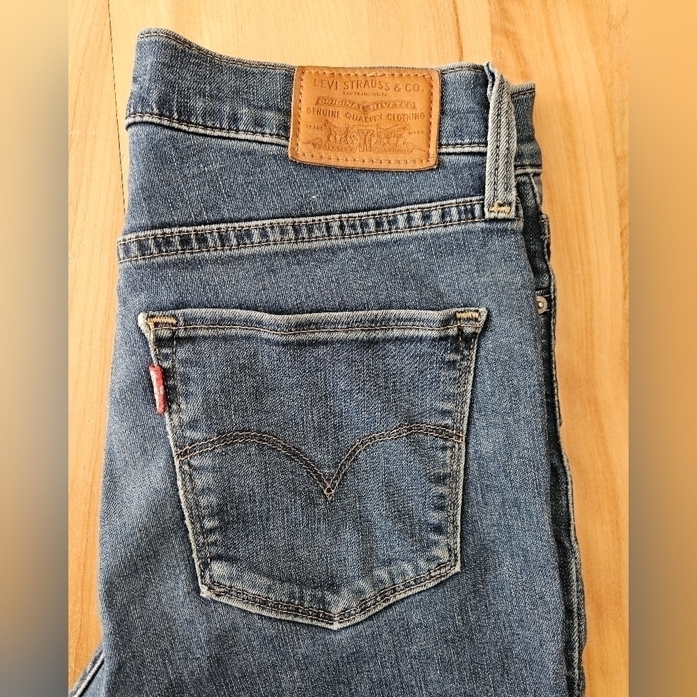 Shaping skinny LEVI'S  jeans 311 blue size 26 - Picture 3 of 4